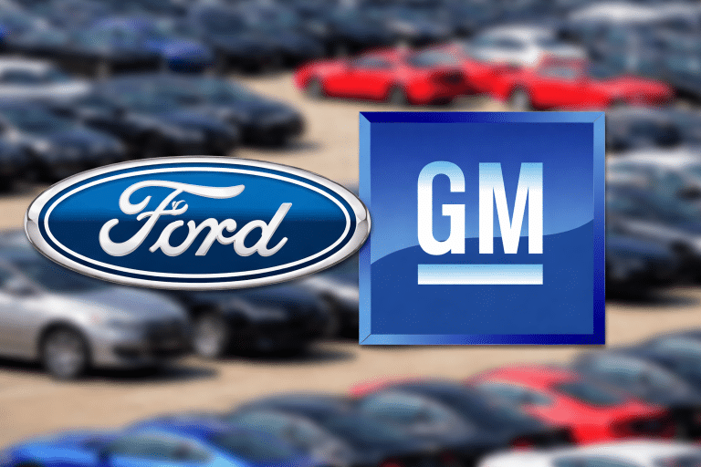 SKN | האם פורד ו-GM פונות לאגירת אנרגיה כשהביקוש לרכבים חשמליים מתקרר — והאם הן יכולות להשיג את טסלה?