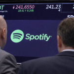 SKN | האם העלאת המחיר של ספוטיפיי ל-12.99 דולר היא המחיר של ניצחון במלחמות פודקאסטי הווידאו?