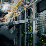 SKN | מניות מרכזי נתונים מאותתות על פריצה—מדוע זו התבררה כפריצת שווא