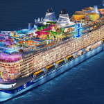 SKN |מניית Royal Caribbean Cruises מזנקת לאחר דוחות שוברי שוק — האם הראלי בר־קיימא?