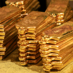 SKN | הזהב עולה כאשר תנופת הגיוס בארה״ב נחלשת ומחזקת את ציפיות הורדת הריבית