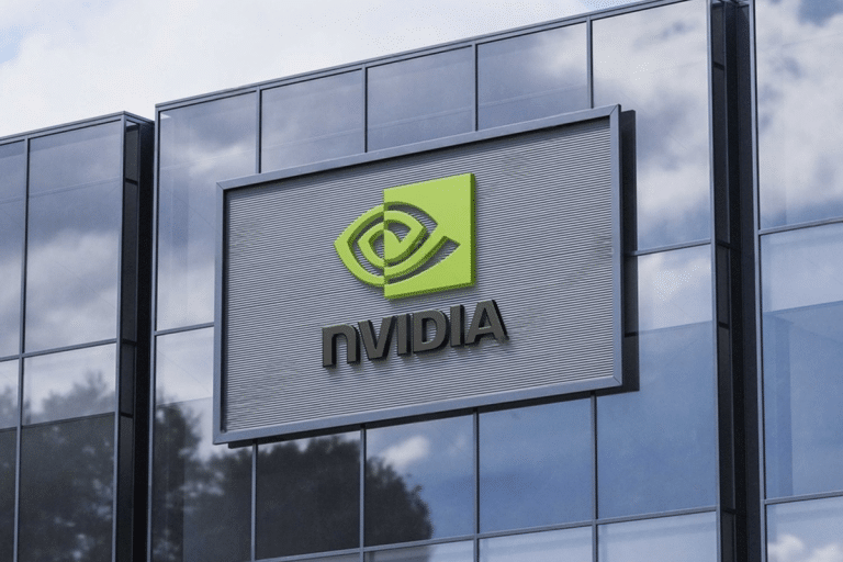SKN | האם עסקת Nvidia–OpenAI בהיקף 30 מיליארד דולר היא המתווה החדש למימון תשתיות בינה מלאכותית?