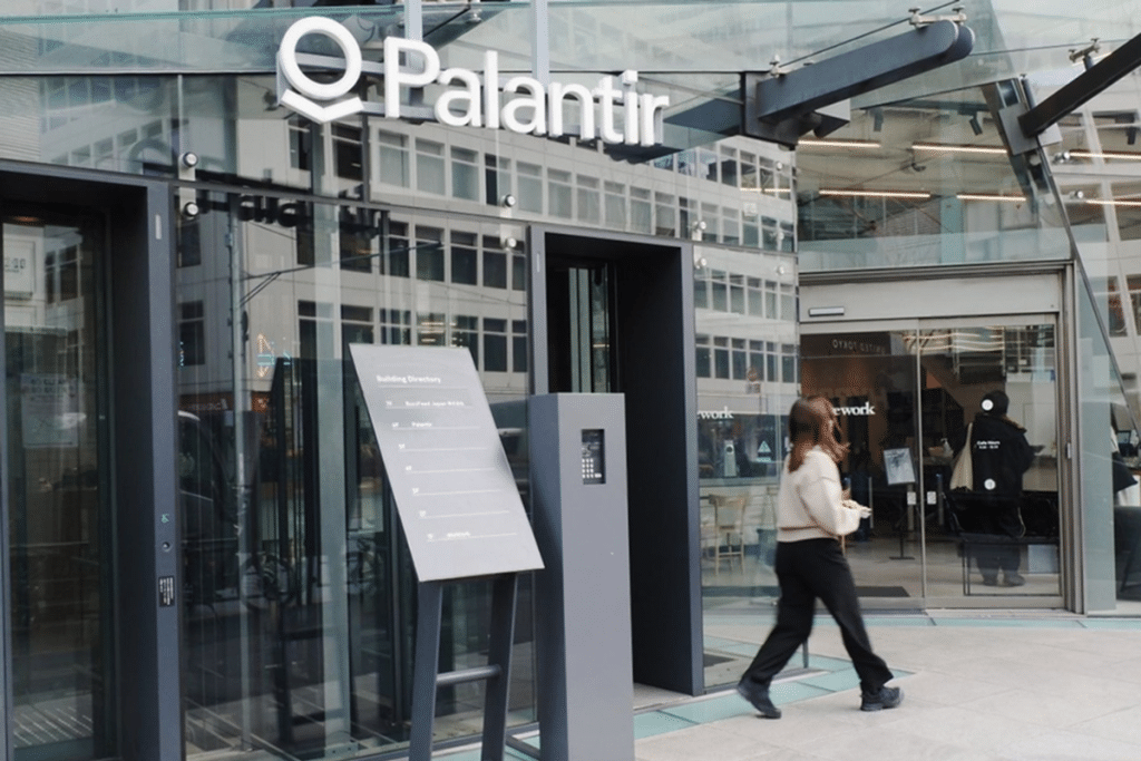 SKN | מדוע מניית Palantir ירדה היום למרות נרטיבים חזקים לטווח הארוך?