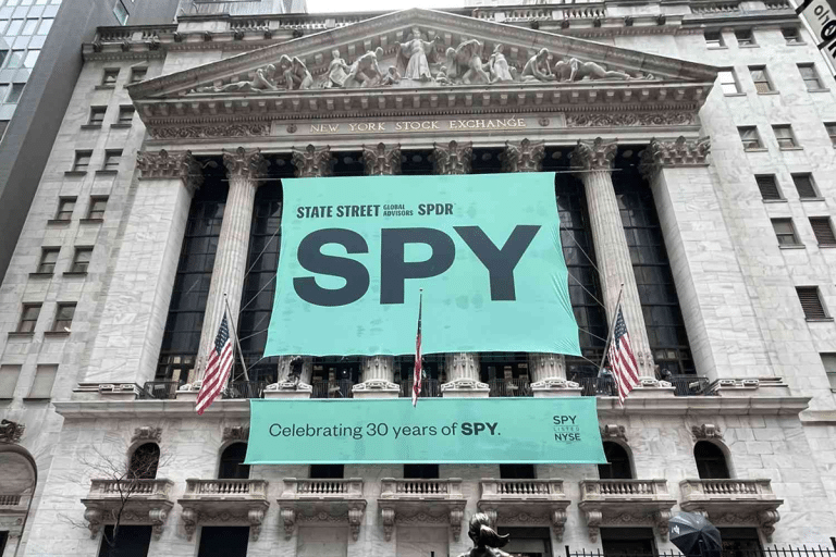 SKN | קרן SPY מתקרבת לשיאים היסטוריים כאשר תיאבון הסיכון חוזר למניות בארה״ב