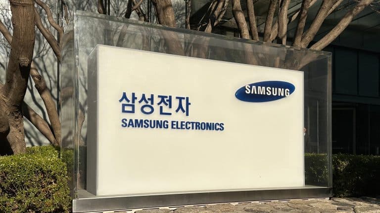 SKN | האם עסקת סוללות הרכב החשמלי הראשונה של Samsung SDI עם מרצדס-בנץ מהווה נקודת מפנה בשרשרת האספקה הגלובלית?