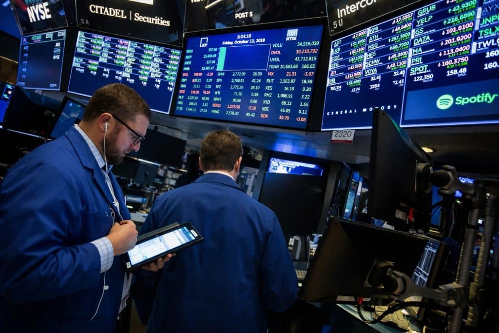 SKN | מניות אירופה צפויות להיפתח בעליות: האם מומנטום הטכנולוגיה ודולר חלש יותר יוכלו להחזיק את הראלי?