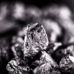 SKN | תעודת הסל על הכסף מזנקת כאשר iShares Silver Trust קופצת ביותר מ-6% על רקע ביקוש מחודש לנכסי חוף מבטחים