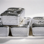 SKN | קרן iShares Silver Trust מזנקת כאשר ראלי הכסף מואץ על רקע שינויי מאקרו