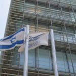 SKN | סיכום מסחר ישראל 25 בפברואר 2026: לחץ המכירות נמשך כאשר מניות הביניים מרחיבות ירידות והאג״ח נותרות חלשות