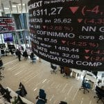 SKN | מדד CAC 40 נסוג משיאים היסטוריים אך מסכם פברואר חזק; האם הראלי התחמם יתר על המידה?