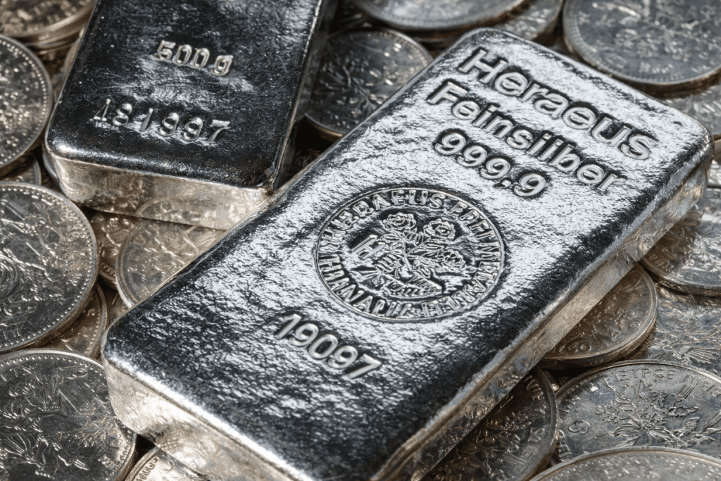 SKN | האם המכירה האגרסיבית בכסף מאותתת על איפוס עמוק יותר בשווקי המתכות היקרות?