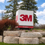 SKN | האם ראש תחום קשרי הממשל החדש של 3M יכול לחזק את הצמיחה באמצעות מדיניות וחוזים ממשלתיים?