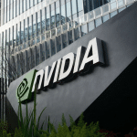 SKN | מניית NVIDIA שומרת על רמה מעל 183 דולר כאשר מומנטום הבינה המלאכותית מתחדש – האם NVDA תוכל להאריך את פריצת פברואר?