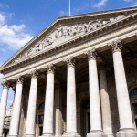 SKN | האם פלטפורמת המניות הפרטיות החדשה של לונדון תחיה את שוק ההון הבריטי?