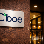 SKN | ה־VIX מזנק מעל 20: תנודתיות השוק מתעוררת מחדש