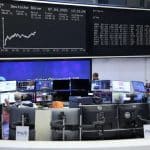 SKN | אירופה נסגרה במגמה מעורבת ב-16 בפברואר: הדאקס נחלש בעוד בריטניה בלטה על רקע יציבות מטבעית