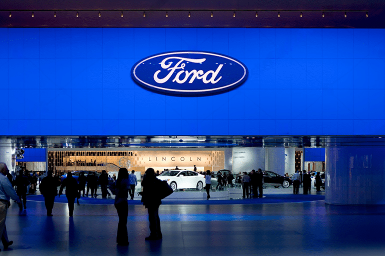 SKN | פורד מכריזה על דיבידנד לרבעון הראשון של 2026: מה התשלום מאותת לגבי תזרים המזומנים והאסטרטגיה