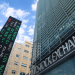 SKN | סגירת שוק ישראל: ראלי רוחבי מרים את מדדי תל אביב עם פתיחת פברואר בתנופה מחודשת