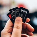 SKN | ינואר של זינוקים: סנדיסק מובילה את רשימת המניות המצטיינות ל-2026