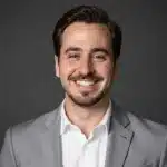 SKN | דמי ניהול: האם חיסכון של 0.3% באמת ישנה את עתיד ההשקעות שלכם?