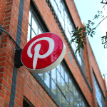 SKN | פינטרסט ניצבת בפני אפסייד מוגבל כאשר קיצוץ בפרסום קמעונאי לוחץ על תחזית הצמיחה, מזהירים ב-Wedbush