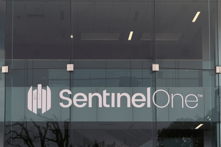 SKN | SentinelOne (S): האם סייבר מבוסס בינה מלאכותית יכול להצית תמחור מחודש בצמיחה גבוהה?