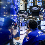 SKN | תיאבון הסיכון מתחזק כאשר התנודתיות נחלשת ושווקי המניות הגלובליים מטפסים בהדרגה