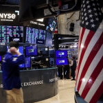 SKN | שווקי ארה״ב נופלים כאשר התנודתיות מזנקת ומניות הטכנולוגיה מובילות את הירידות