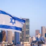 SKN | סיכום נעילת שוק ישראל היום, 3 בפברואר 2026: מדדי תל אביב מזנקים ביותר מ-4% בראלי רוחבי עוצמתי