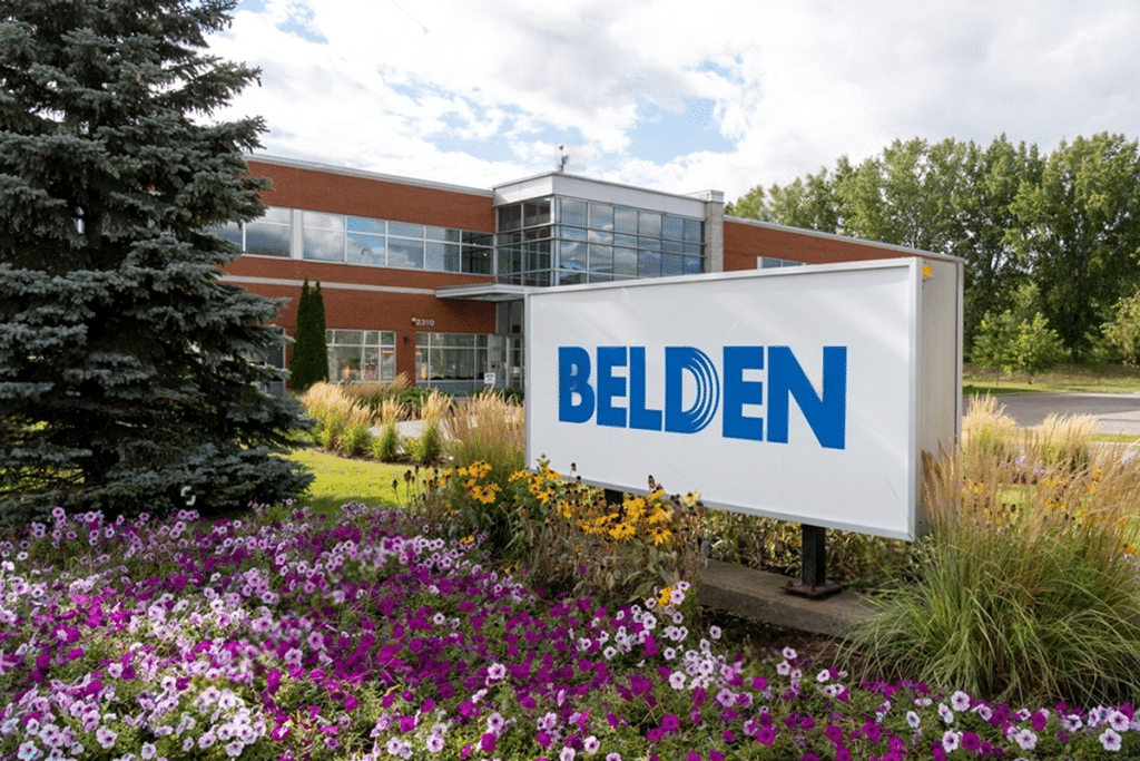 SKN | מניית Belden יורדת: מה עומד מאחורי הירידה במניית BDC היום?