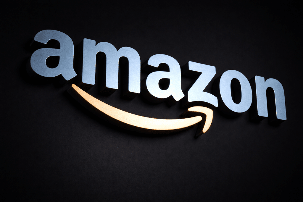 SKN | מדוע Amazon מגייסת כמעט 50 מיליארד דולר באג״ח כאשר ההשקעות בבינה מלאכותית מואצות?