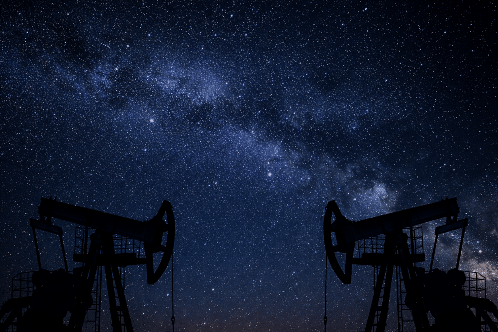 SKN | מדוע מחירי הנפט זינקו שוב מעל 100 דולר למרות שחרור מאגרי הנפט האסטרטגיים הגדול בהיסטוריה?