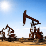 SKN | הנפט נשאר מעל 100 דולר כאשר המלחמה עם איראן מסלימה: האם מחירי האנרגיה עלולים לגרום לזעזוע עולמי חדש?