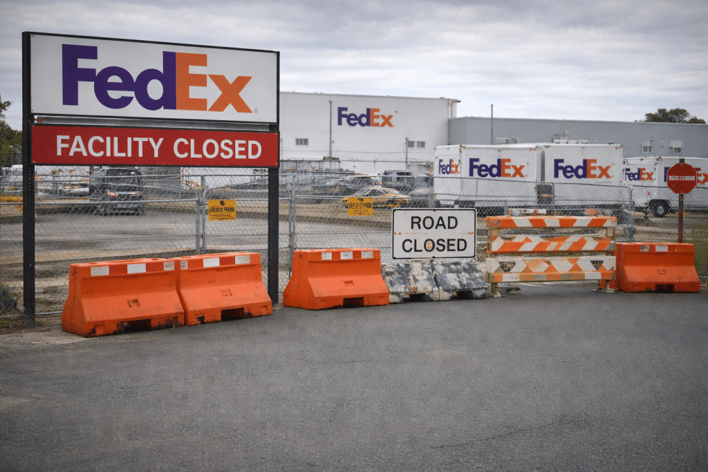 SKN | האם שיפוץ הרשת של FedEx הוא ניצחון אסטרטגי או תמרור אזהרה עבור הלוגיסטיקה בארה”ב?