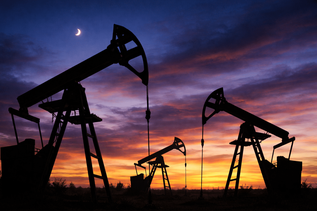 SKN | האם מחירי הנפט ימשיכו לעלות כאשר האולטימטום של טראמפ לגבי הורמוז מעלה סיכונים לאספקה הגלובלית?