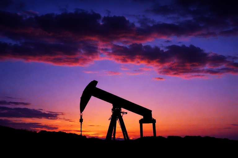 SKN | האם הירידה החדה בנפט מאותתת על מעבר מפרמיית מלחמה לסיכון דיפלומטי?