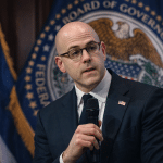 SKN | האם הפד יכול להוריד ריבית למרות עליית מחירי הנפט וחששות אינפלציה?