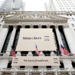 SKN | מניית Hims & Hers Health (HIMS) מזנקת כמעט ב-45%: שותפות אסטרטגית ותחזית צמיחה מעוררות עניין בקרב משקיעים