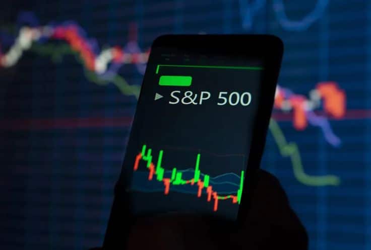 SKN | מדד S&P 500 נסוג לכיוון 6,500 amid קונסולידציה רחבה בשוק: אסטרטגיות לשבועות הקרובים