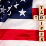 SKN | האם ארה״ב מחזירה לחץ מכסים כאשר חקירות סחר חדשות מכוונות לכלכלות הגדולות בעולם?