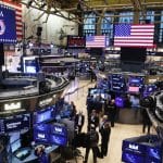 SKN | מניות בארה”ב נחלשות כאשר Dow, S&P 500 ו-Russell 2000 יורדים בעוד הדולר מתחזק