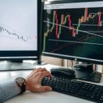 SKN | ניווט בירידה השבועית של מדד הדאו: תובנות אסטרטגיות לשווקים הגלובליים