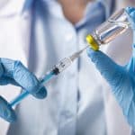 SKN | פייזר מתקדמת עם חיסון לליים למרות כישלון בניסוי—הימור נועז על יעילות