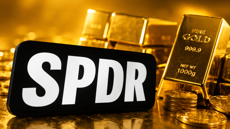 SKN | קרן סל S&P 500 או קרן סל זהב: איזו אסטרטגיית השקעה מובילה ב-2026?