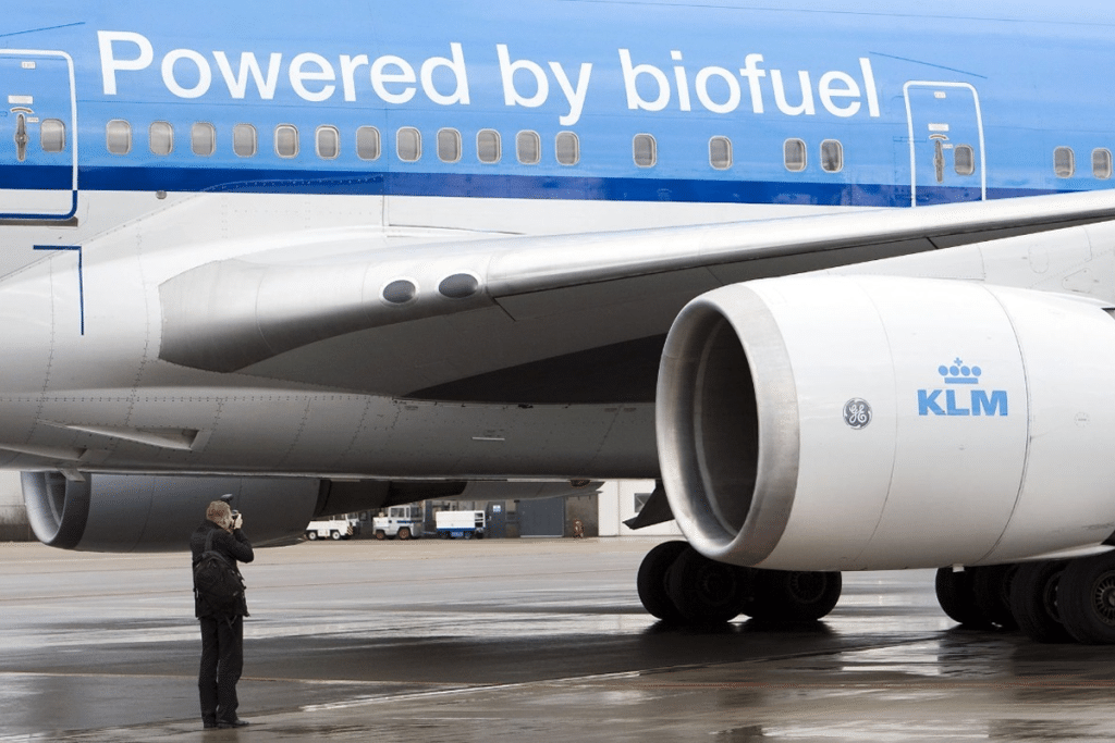 SKN | אירופה מתמודדת עם מחסור בדלק סילוני—מה המשמעות עבור חברות תעופה, שווקי הנפט והאינפלציה