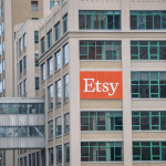 SKN | תוצאות הרבעון הרביעי של Etsy במוקד—שוק נישה עמיד או צמיחה תחת לחץ?