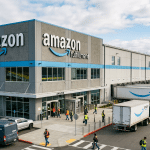 SKN | האם גל ההשקעות של Amazon בבינה מלאכותית לוחץ על תזרים המזומנים החופשי ומשנה את מחזורי ההשקעה בטכנולוגיה?