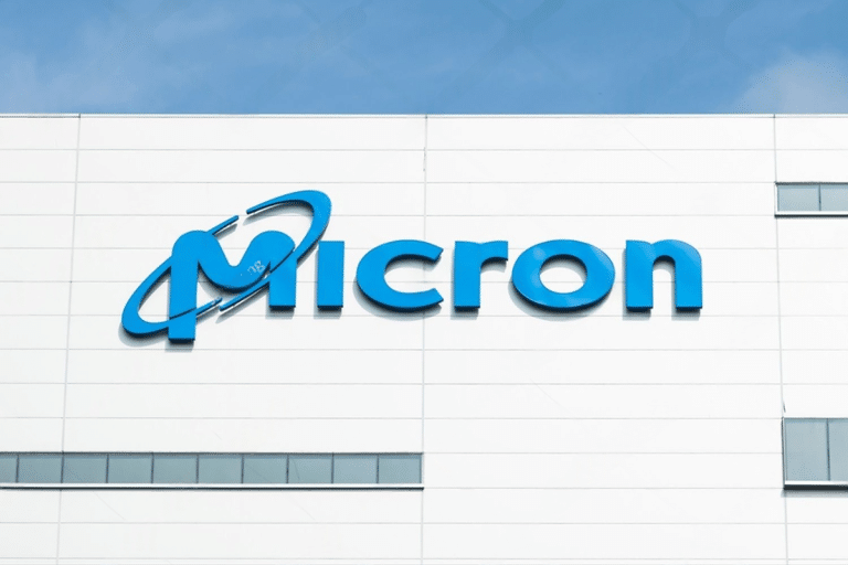 SKN | מניית Micron (MU) עולה: בום בזיכרון ל-AI או התאוששות מחזורית שמתחזקת?