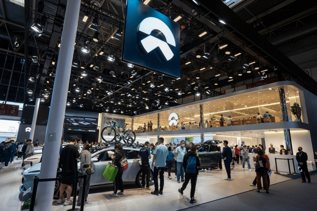 SKN | NIO עוברת לרווחיות—האם מסירות שיא מאותתות על פריצת דרך בת קיימא בשוק הרכב החשמלי?