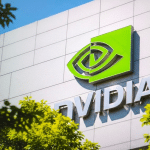 SKN | Nvidia לקראת זרז מאי—האם מומנטום ה-AI יכול לשמר את ההובלה בשוק?